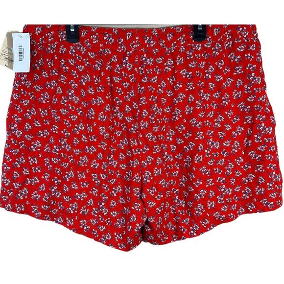St. John's Bay Women's Soft Short Elastic Mid rise adjustable Red Size 1X New - Picture 4 of 10